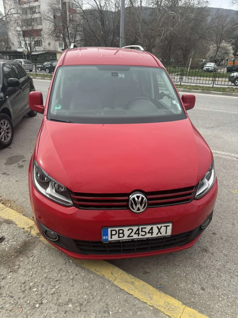 VW Caddy 1.9 TDI MAXI LIFE, снимка 4 - Автомобили и джипове - 49503953