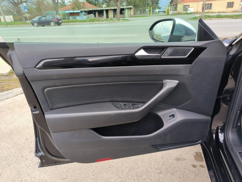 VW Arteon 2.0d-Navi-Keyless-Kamera-Euro-6C, снимка 12 - Автомобили и джипове - 49715103