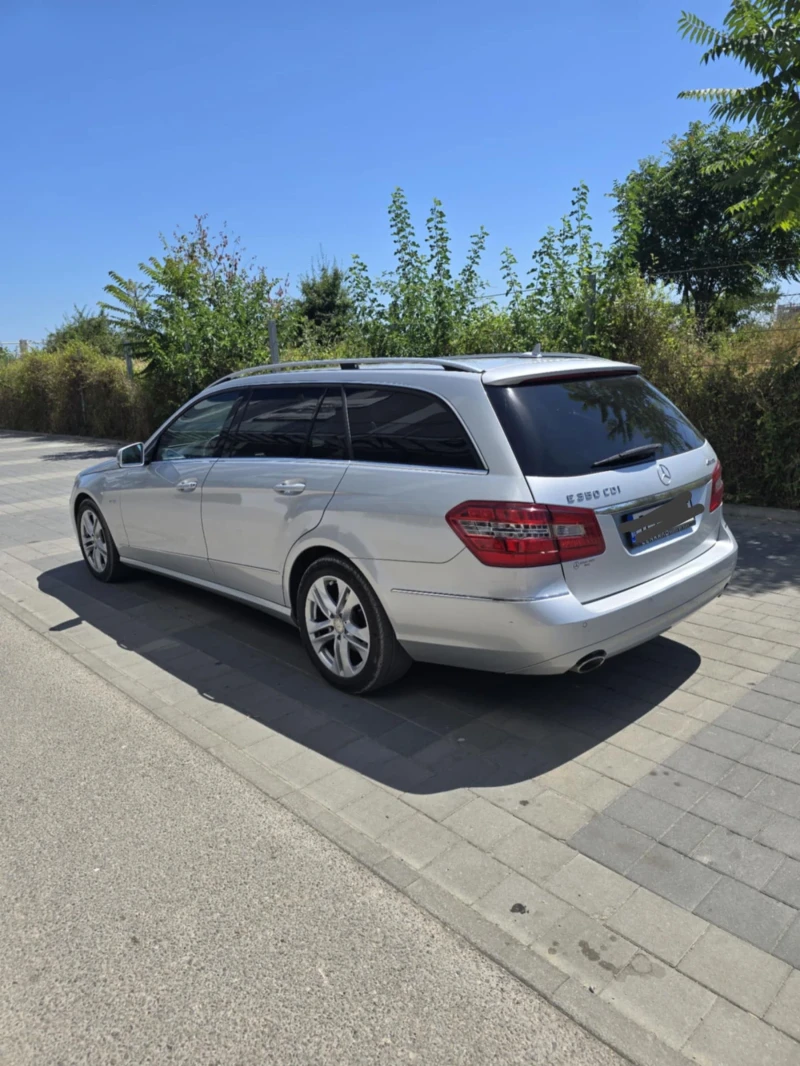 Mercedes-Benz E 350 4matic, снимка 4 - Автомобили и джипове - 50973609