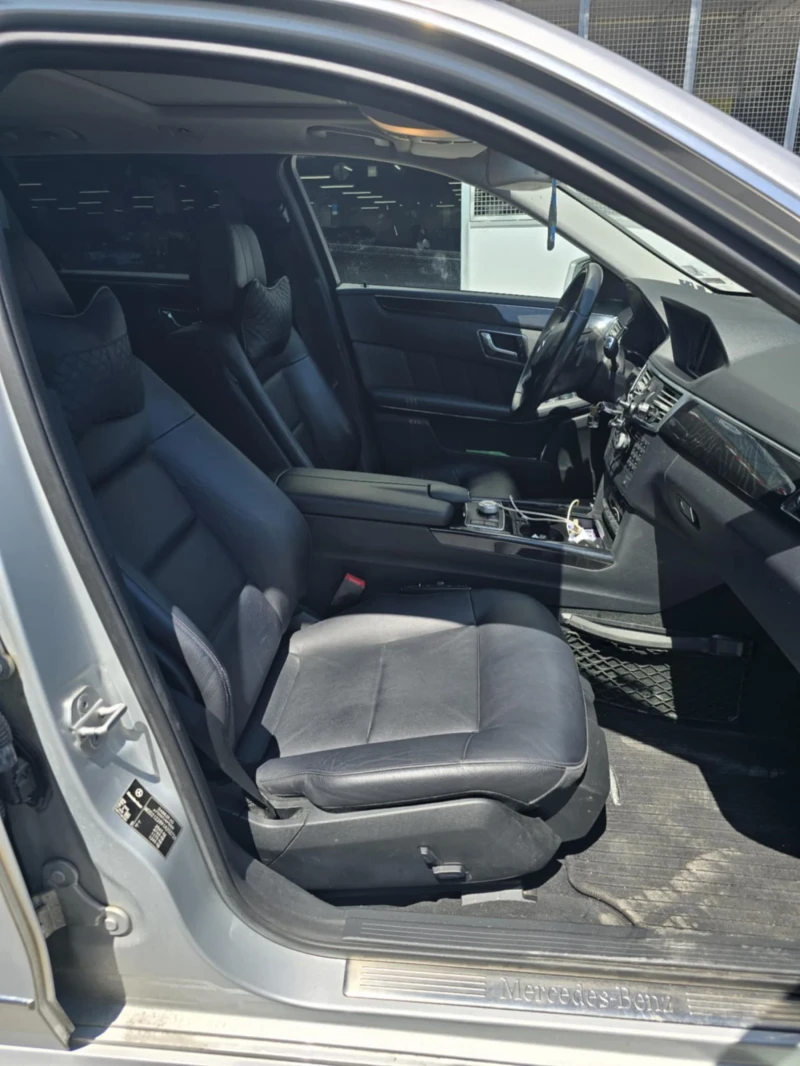 Mercedes-Benz E 350 4matic, снимка 9 - Автомобили и джипове - 50973609