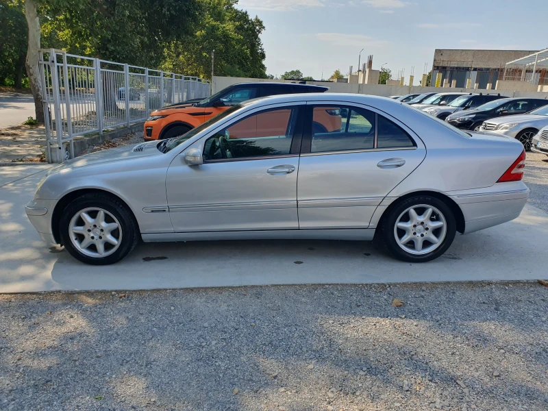 Mercedes-Benz C 240 ГАЗ/БЕНЗИН/, снимка 4 - Автомобили и джипове - 51282892