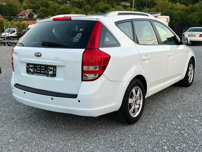 Kia Ceed 1.4 i 90 k, снимка 5 - Автомобили и джипове - 51572505