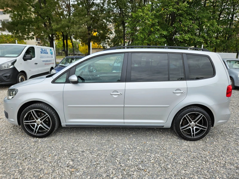 VW Touran 1.6TDI 105кс.FACELIFT, снимка 6 - Автомобили и джипове - 52038732