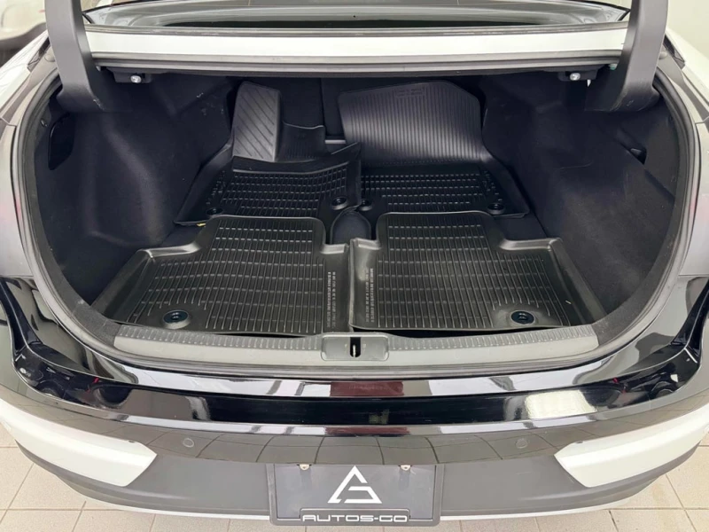 Toyota Crown * Platinum Auto * CARFAX * БЕЗ ПЪРВОНАЧАЛНА ВНОСКА, снимка 14 - Автомобили и джипове - 52777073