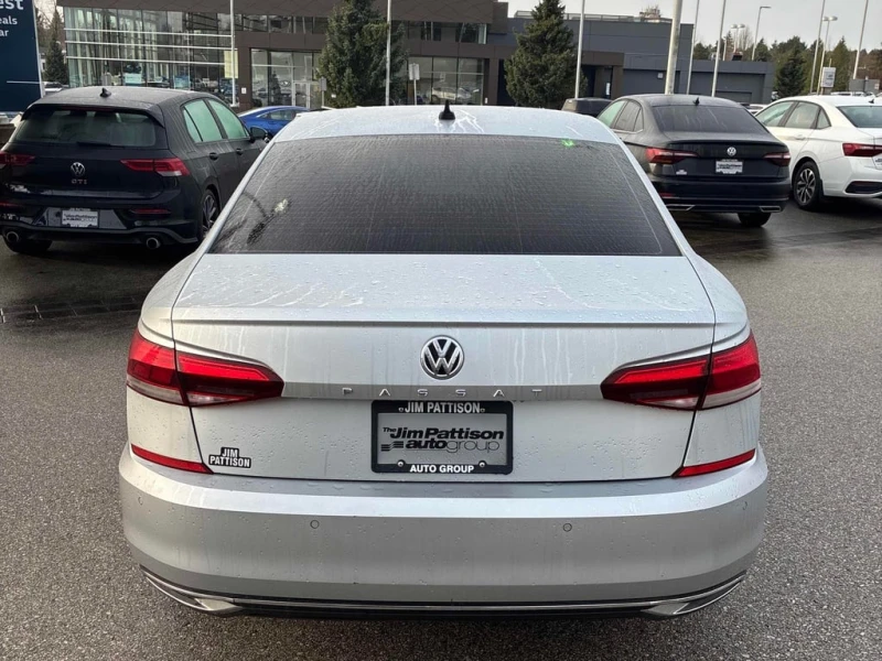 VW Passat * Highline * CARFAX * БЕЗ ПЪРВОНАЧАЛНА ВНОСКА, снимка 4 - Автомобили и джипове - 52807830