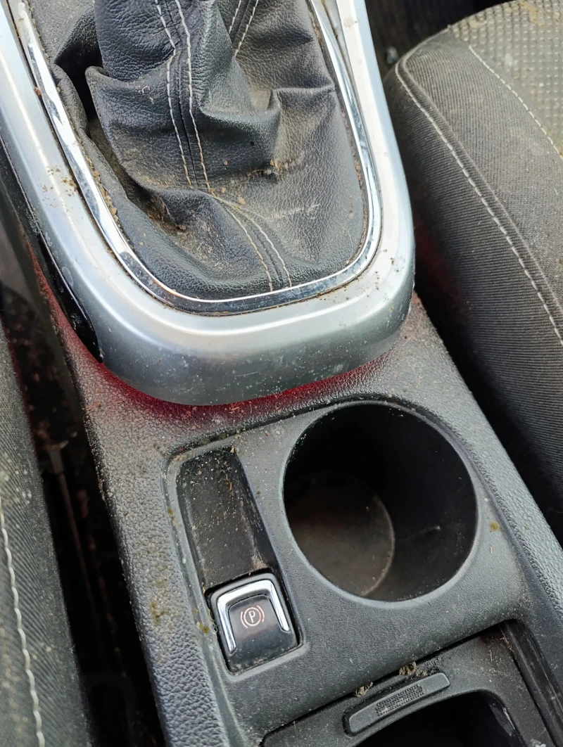 Opel Astra 1.4, снимка 11 - Автомобили и джипове - 53129695