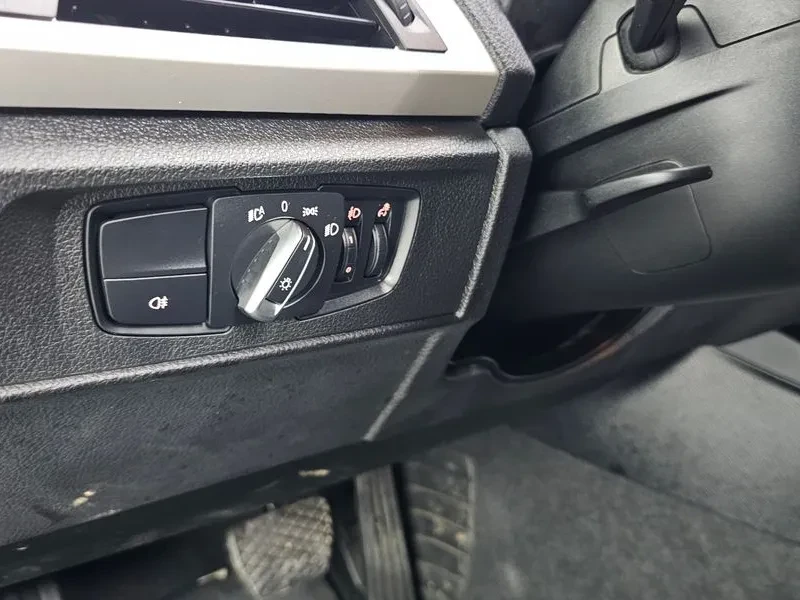 BMW 118, снимка 15 - Автомобили и джипове - 54873518