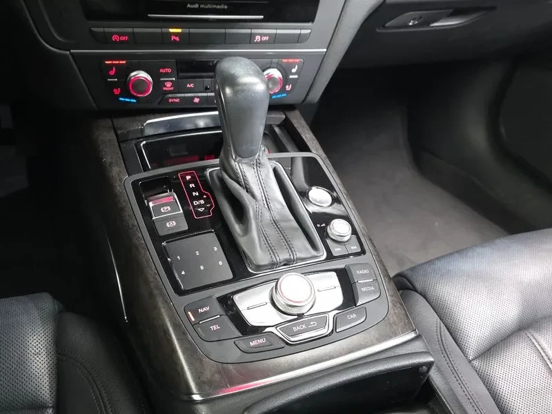 Audi A6 2.0 TDI, снимка 9 - Автомобили и джипове - 55058609