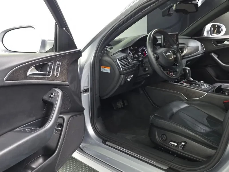Audi A6 2.0 TDI, снимка 10 - Автомобили и джипове - 55058609