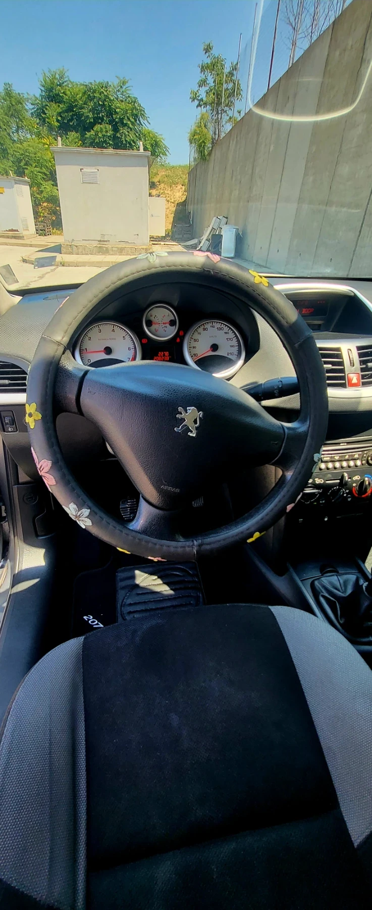 Peugeot 207 1.4  [74 к.с]* БЕНЗИН/ ГАЗ  * КЛИМАТИК, снимка 13 - Автомобили и джипове - 55249382
