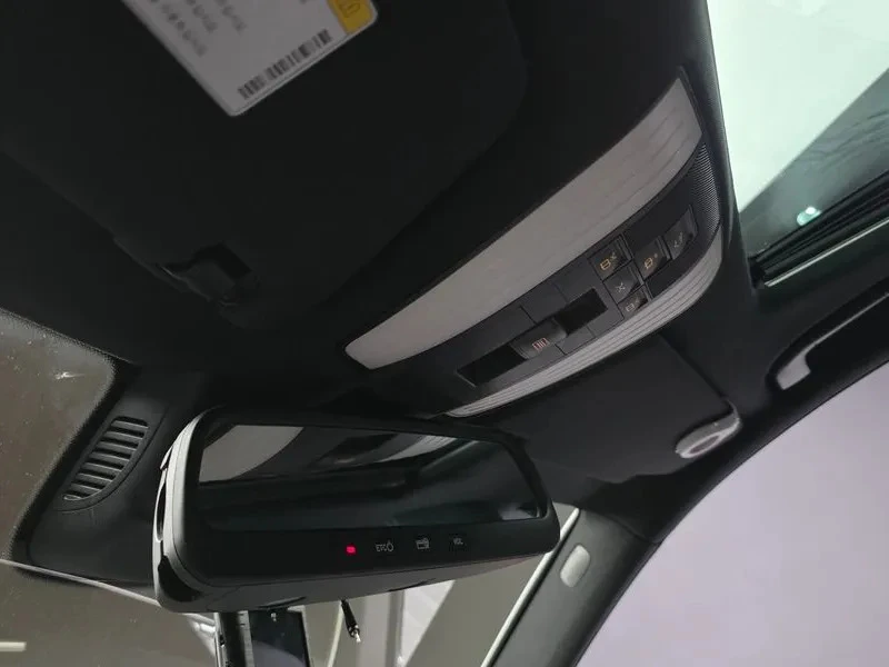 Mercedes-Benz E 220 BLUETEC AVANGARDE, снимка 12 - Автомобили и джипове - 55444396