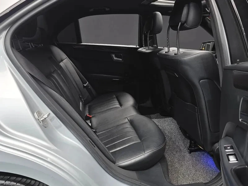 Mercedes-Benz E 220 BLUETEC AVANGARDE, снимка 7 - Автомобили и джипове - 55444396