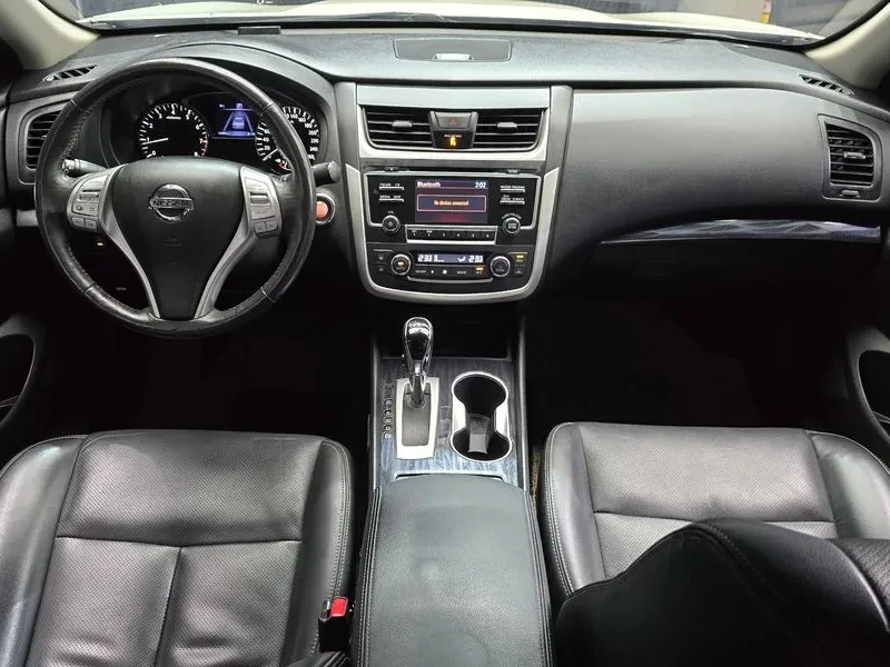 Nissan Altima Smart L33 2.5 Бензин, снимка 3 - Автомобили и джипове - 55470928