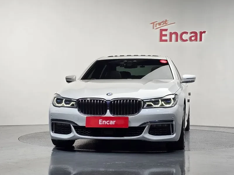 BMW 730 D xDrive M Sports - САМО 30% АВАНС, снимка 3 - Автомобили и джипове - 55845259