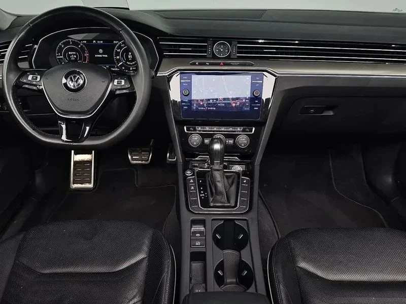 VW Arteon, снимка 7 - Автомобили и джипове - 56740395