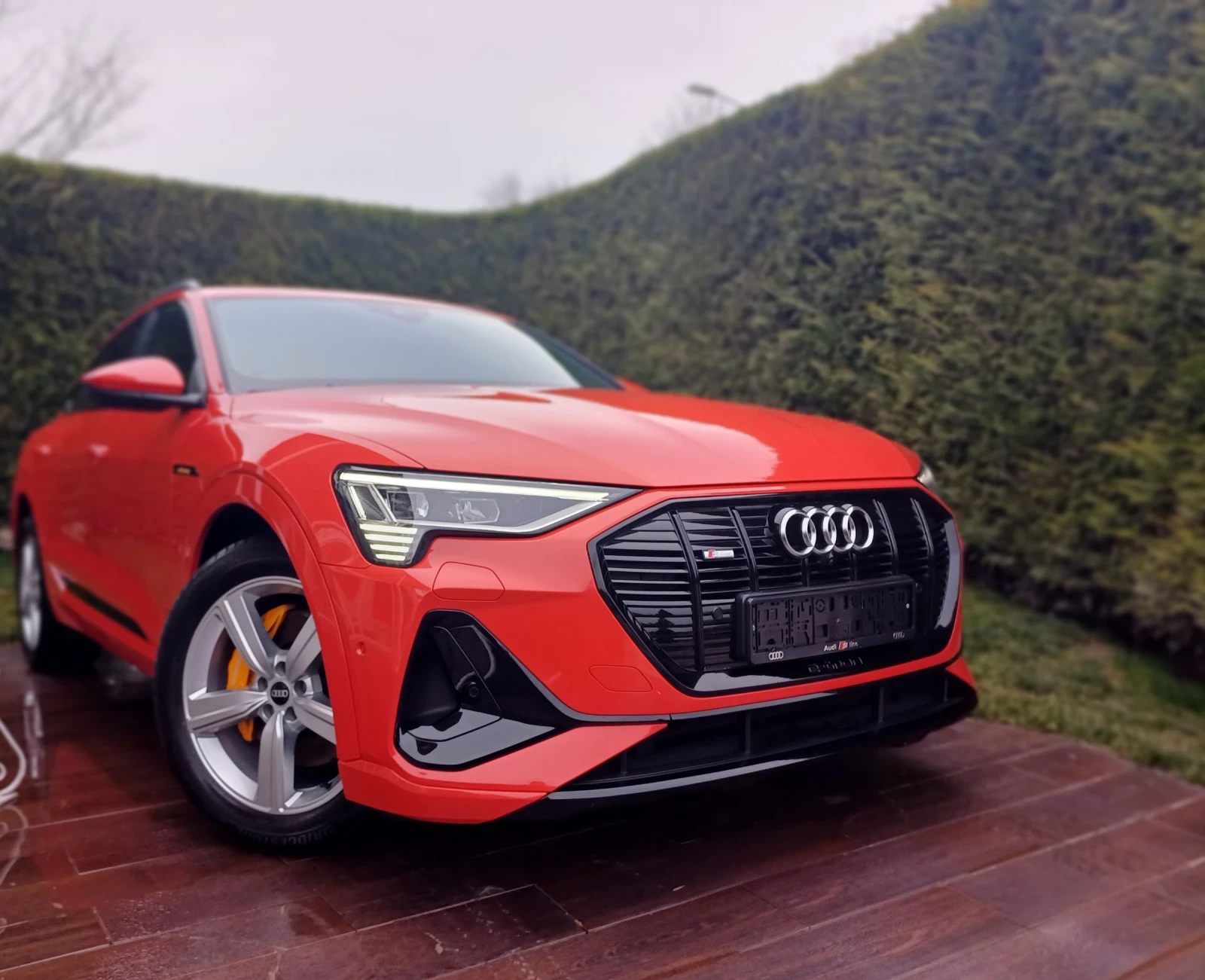 Audi E-Tron Quatro/Sportback/2xS line/Hud/360* /B&O/ГАРАНЦИЯ | Mobile.bg — изображение 1