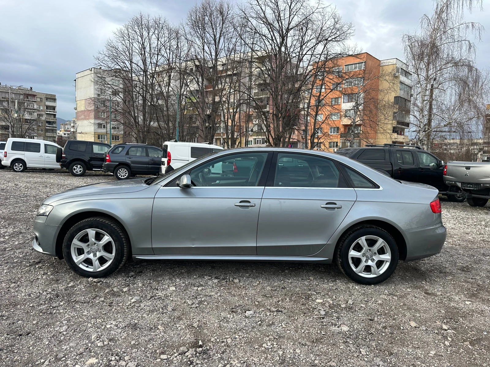 Audi A4 2.0TDI 143kc - изображение 2