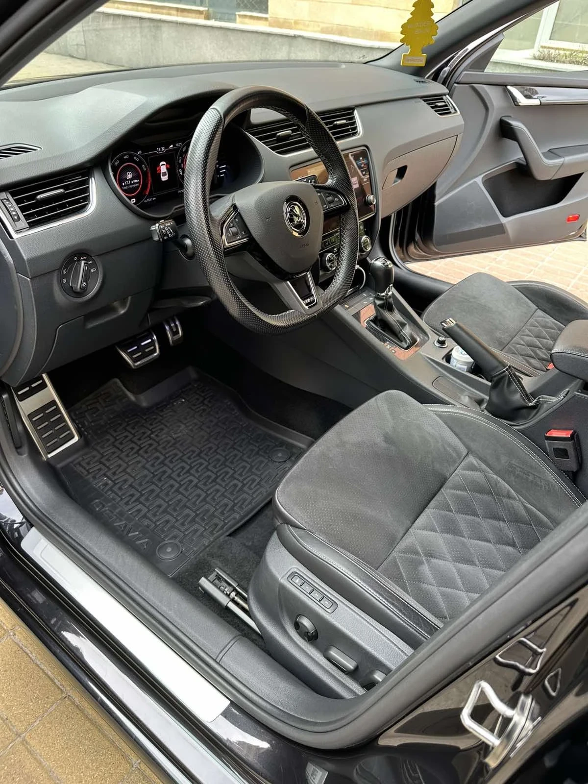 Skoda Octavia VRS | Mobile.bg   15