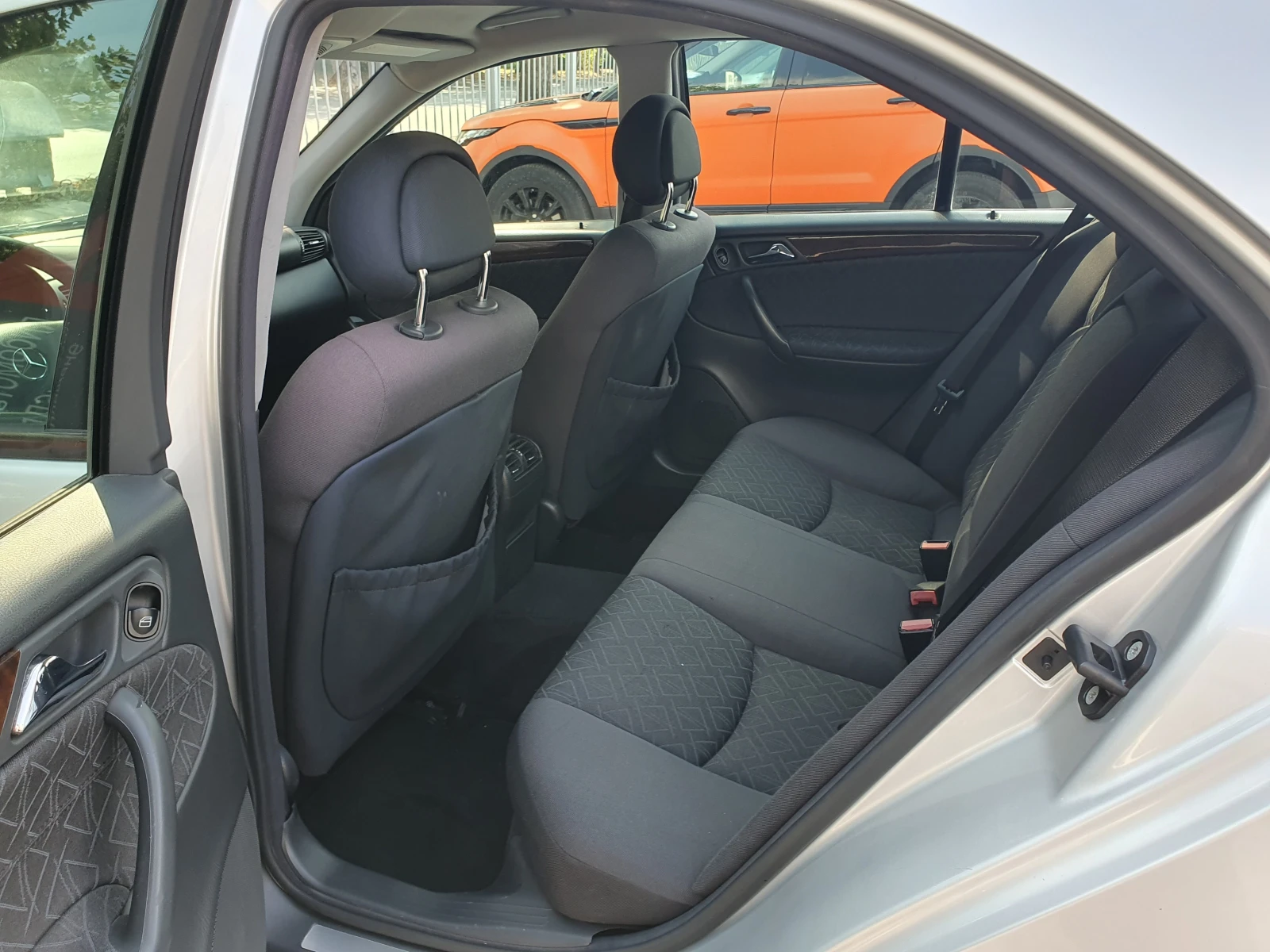 Mercedes-Benz C 240 // | Mobile.bg   11