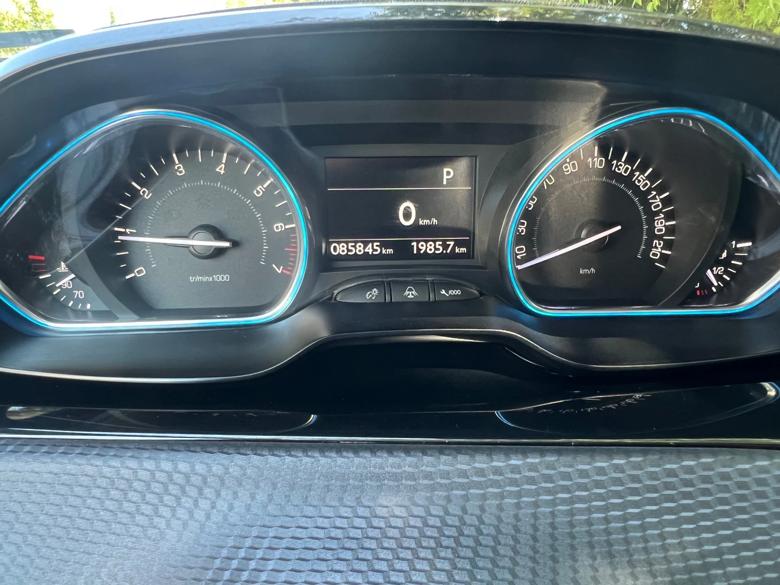 Peugeot 2008 CROSS OVER | Mobile.bg   12