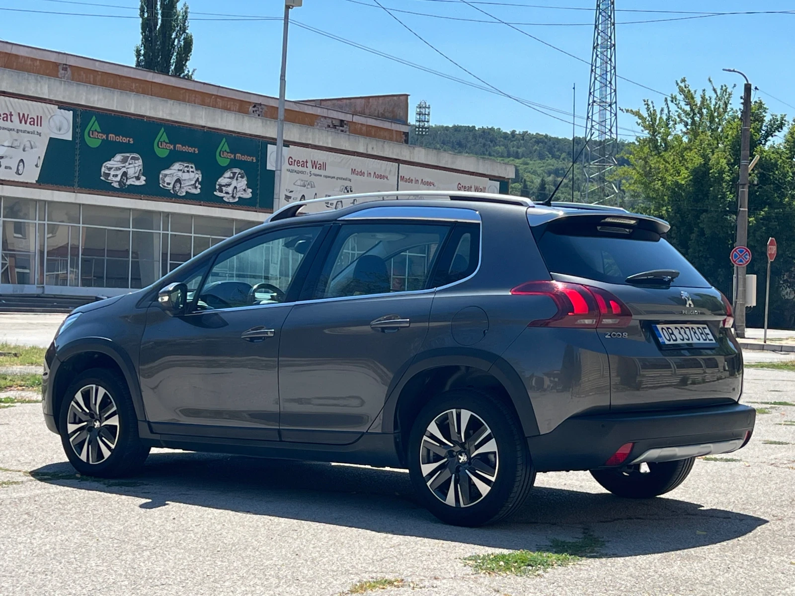Peugeot 2008 CROSS OVER - изображение 5