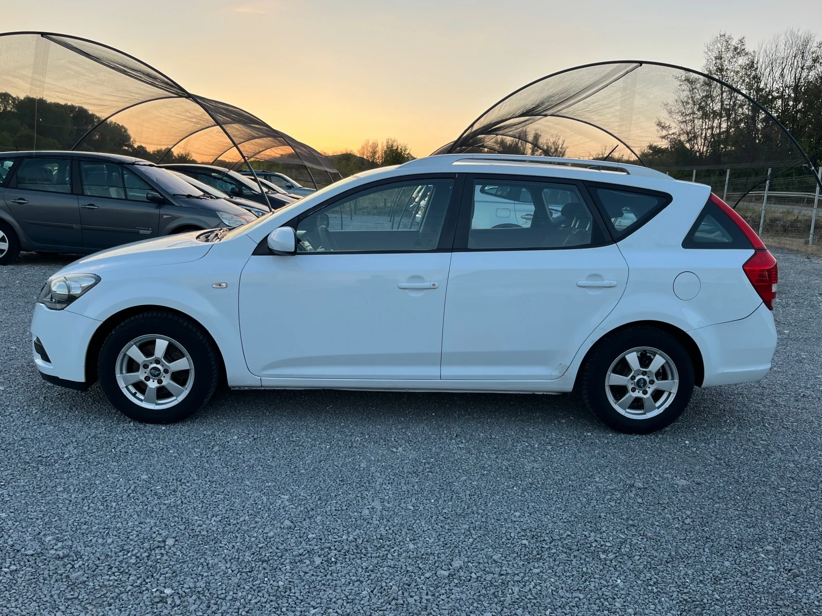 Kia Ceed 1.4 i 90 k - изображение 3