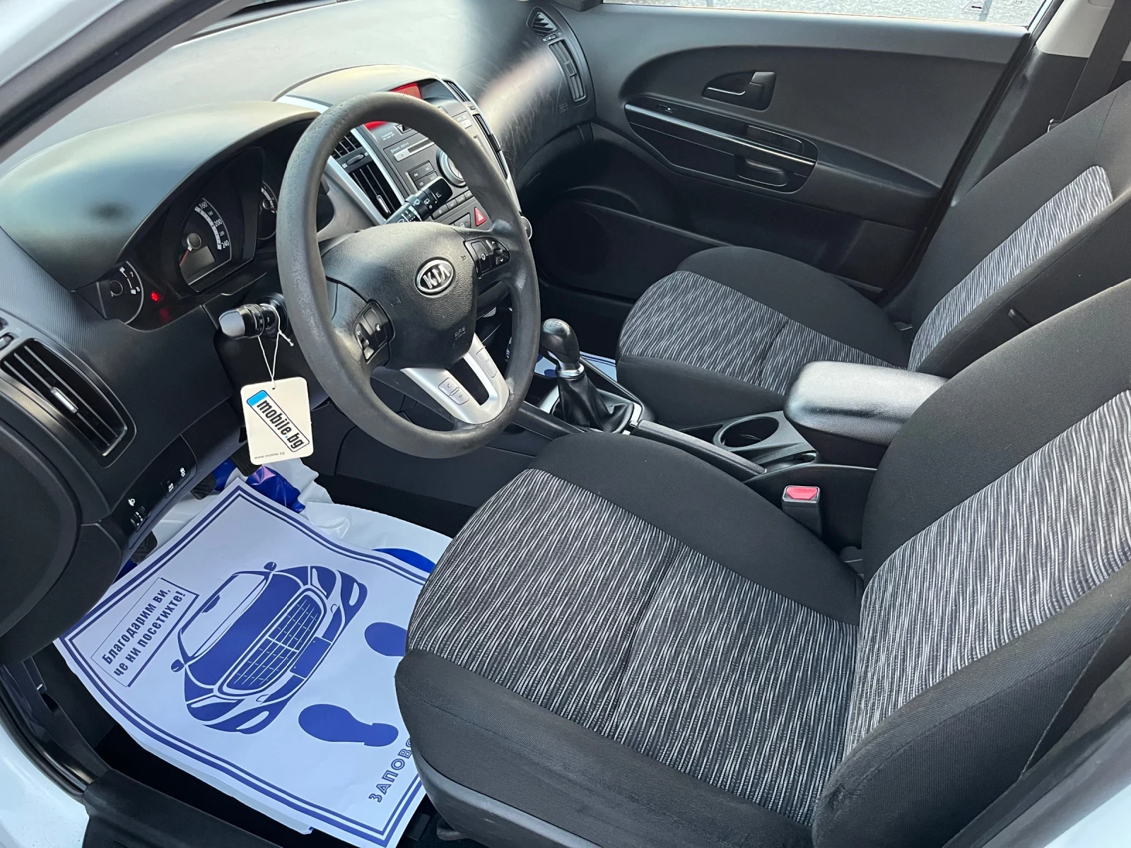 Kia Ceed 1.4 i 90 k - изображение 9