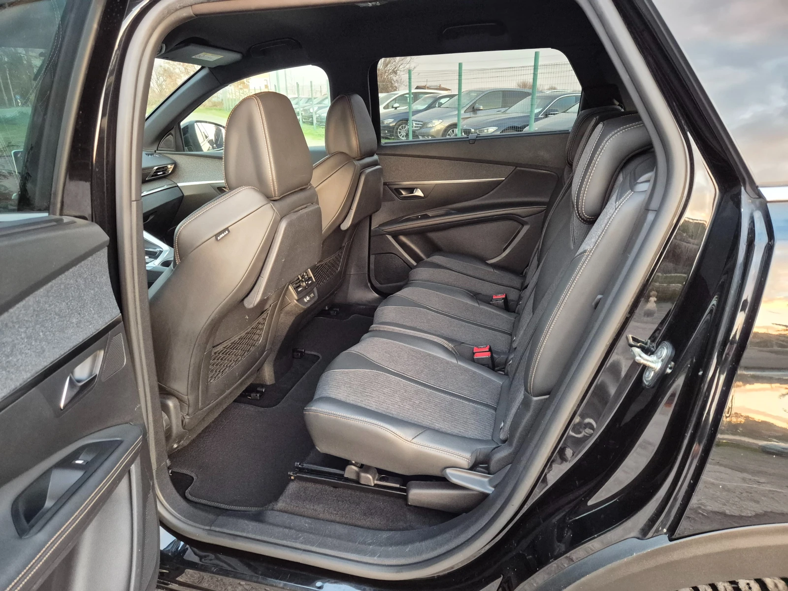 Peugeot 5008 1.5HDI 6+ 1 | Mobile.bg � ����������� 12