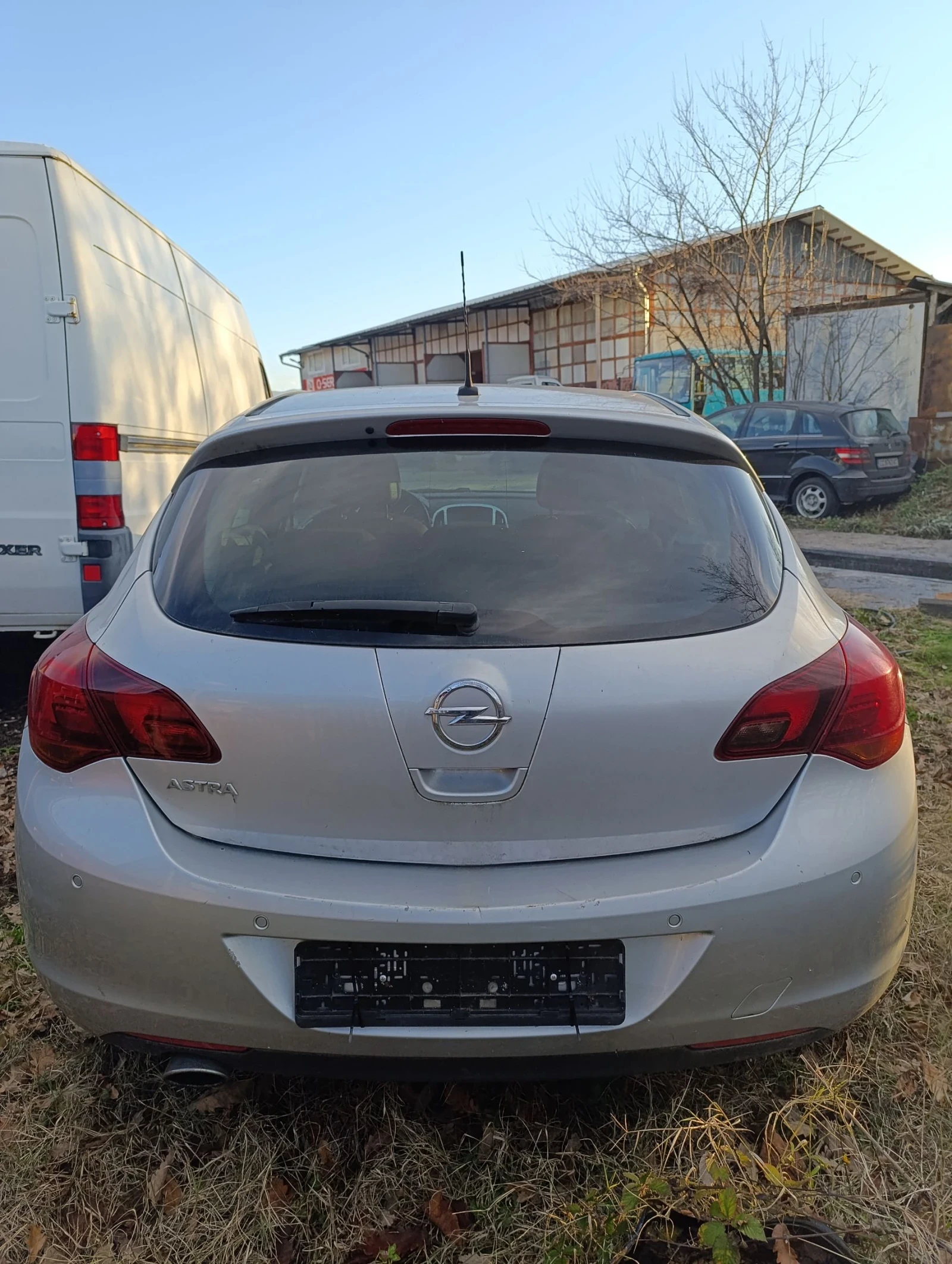 Opel Astra 1.4 - изображение 6