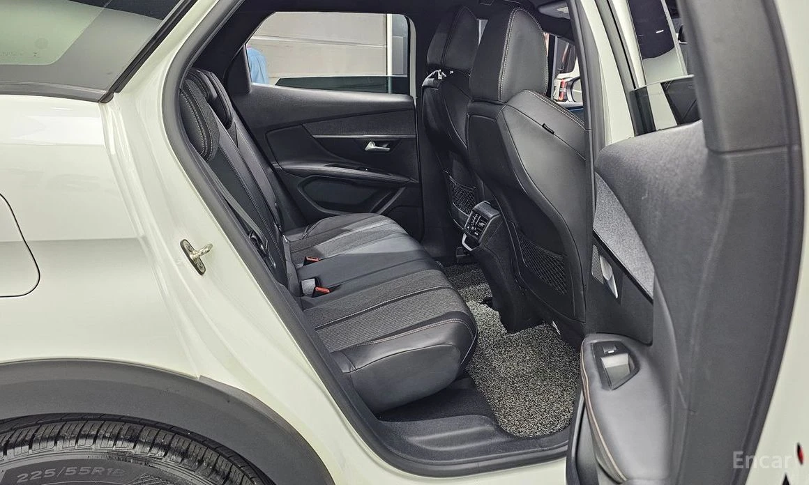 Peugeot 3008, снимка 12 - Автомобили и джипове - 54066625