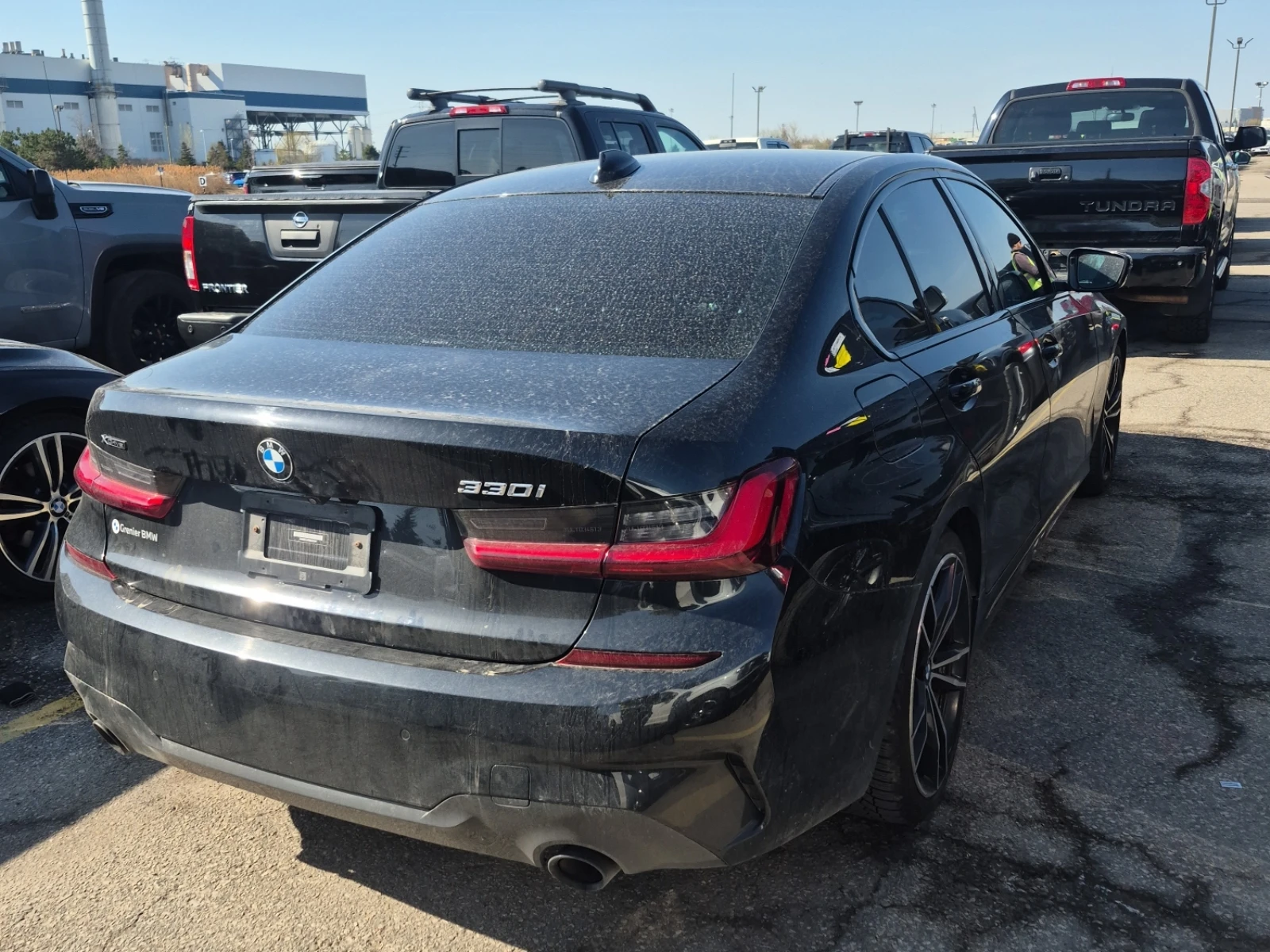 BMW 330 i xDrive, снимка 3 - Автомобили и джипове - 54425723
