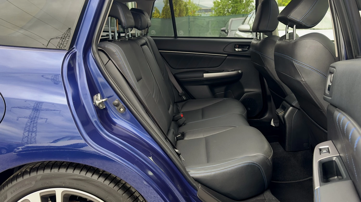 Subaru Levorg 1.6GT-S AWD Autom.Кожа Подгрев KeyLessGo Асистенти, снимка 13 - Автомобили и джипове - 54581868