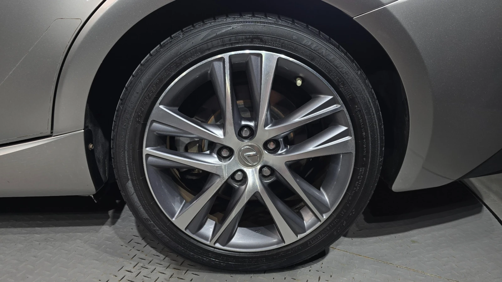 Lexus IS 200 * IS200T* SUPREME* КОЖА* ШИБЕДАХ* , снимка 5 - Автомобили и джипове - 54845937