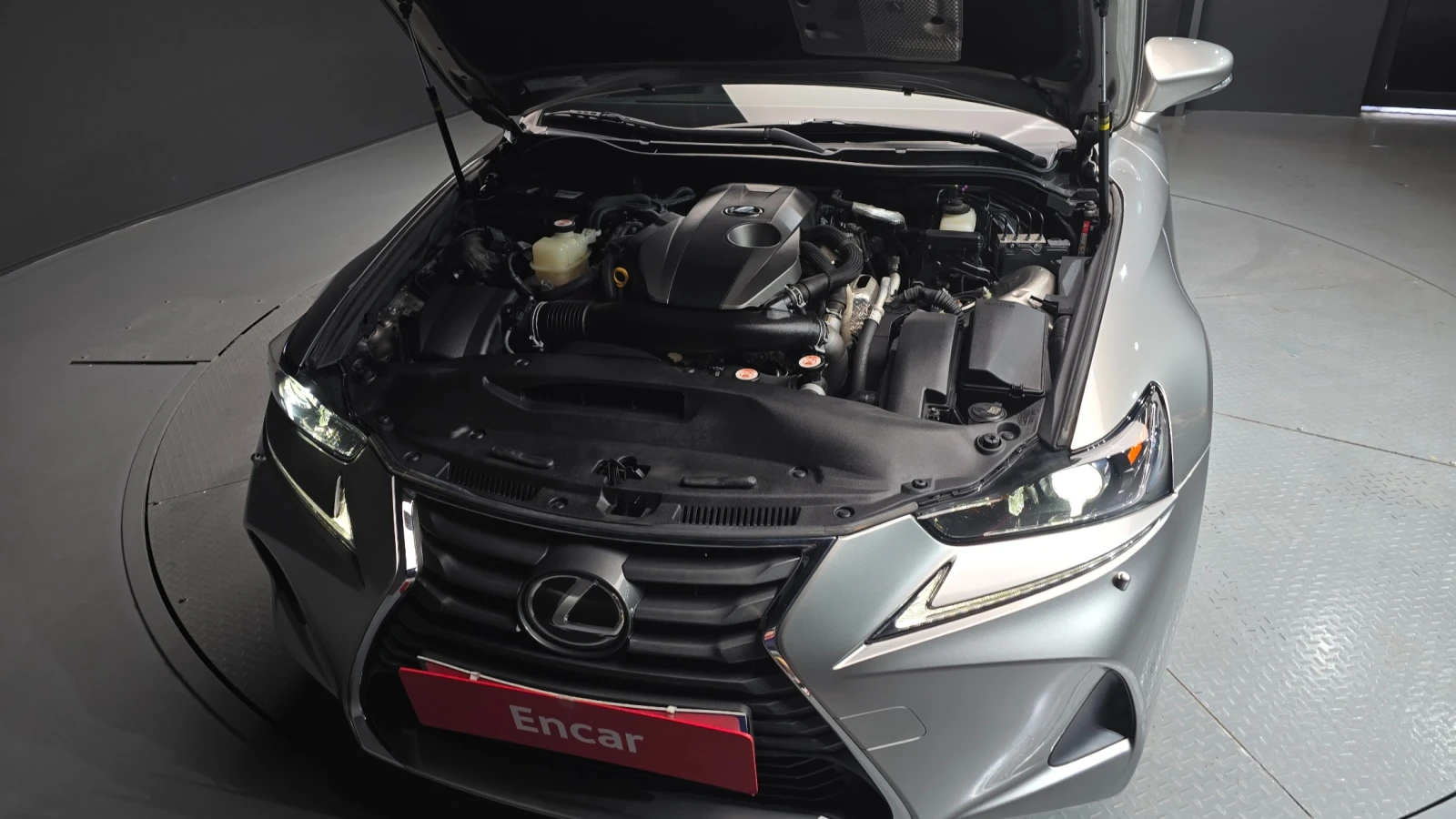 Lexus IS 200 * IS200T* SUPREME* КОЖА* ШИБЕДАХ* , снимка 8 - Автомобили и джипове - 54845937
