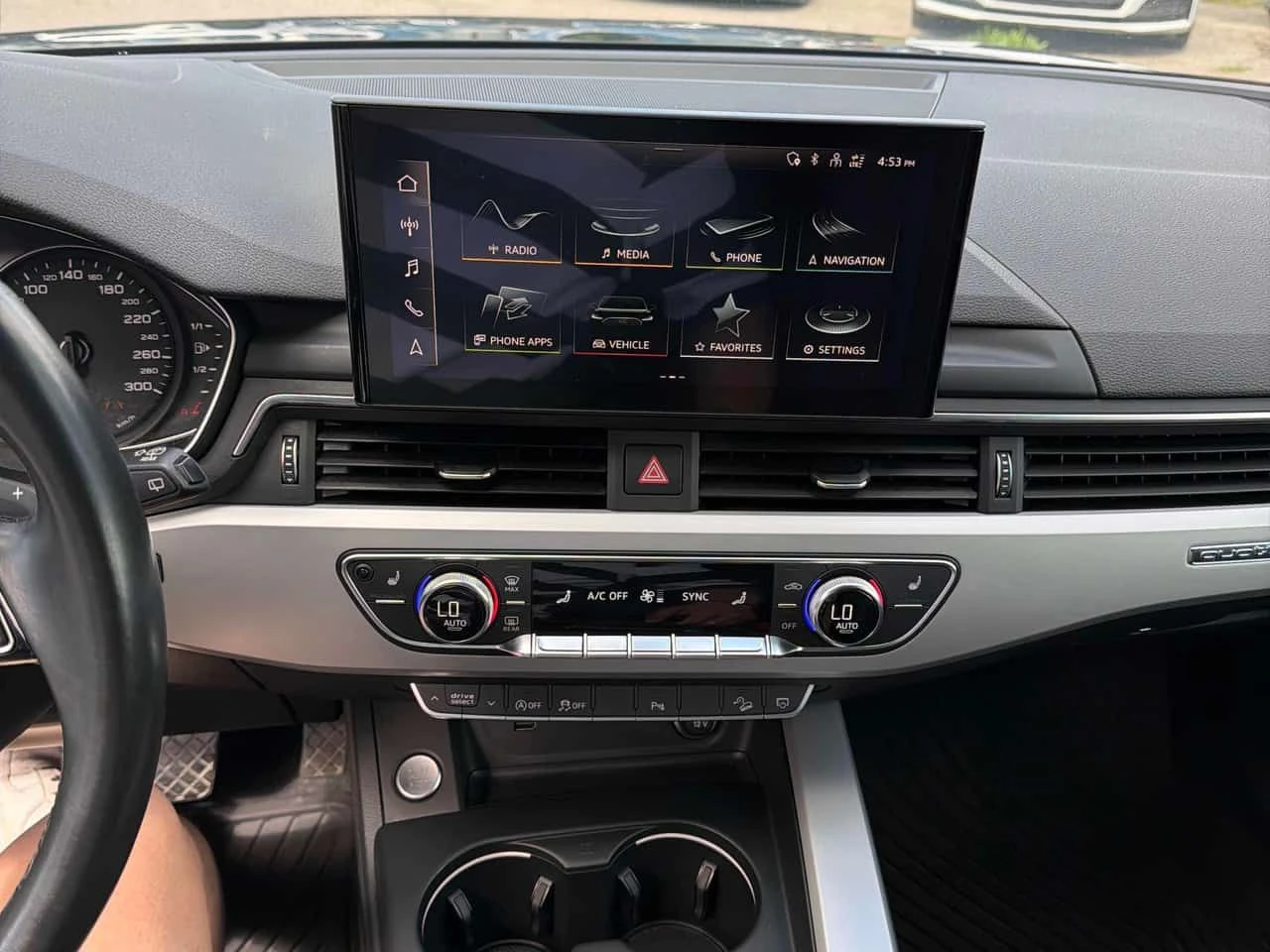 Audi A4 Allroad * Komfort * КАМЕРА * ПОДГРЕВИ * ПАМЕТ * CARPLAY, снимка 9 - Автомобили и джипове - 54896278