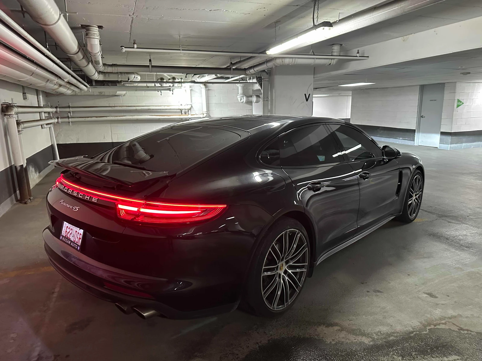 Porsche Panamera 4S * ОБДУХВАНЕ * ПАНОРАМА * CARFAX, снимка 6 - Автомобили и джипове - 54974895