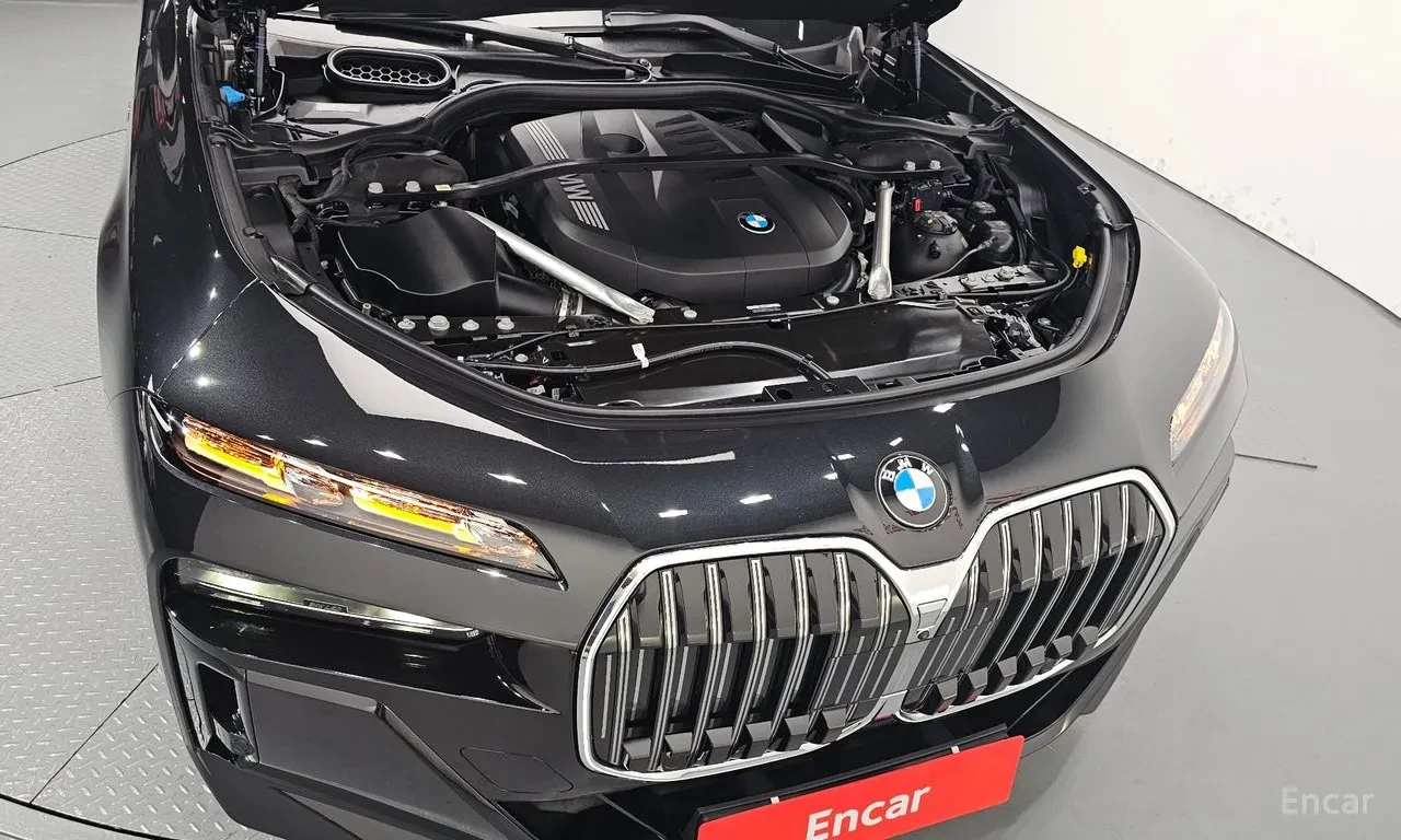 BMW 740 Drive M Sport| MATRIX LED| LEATHER| DIGITALCOCKPIT | Mobile.bg � ����������� 6