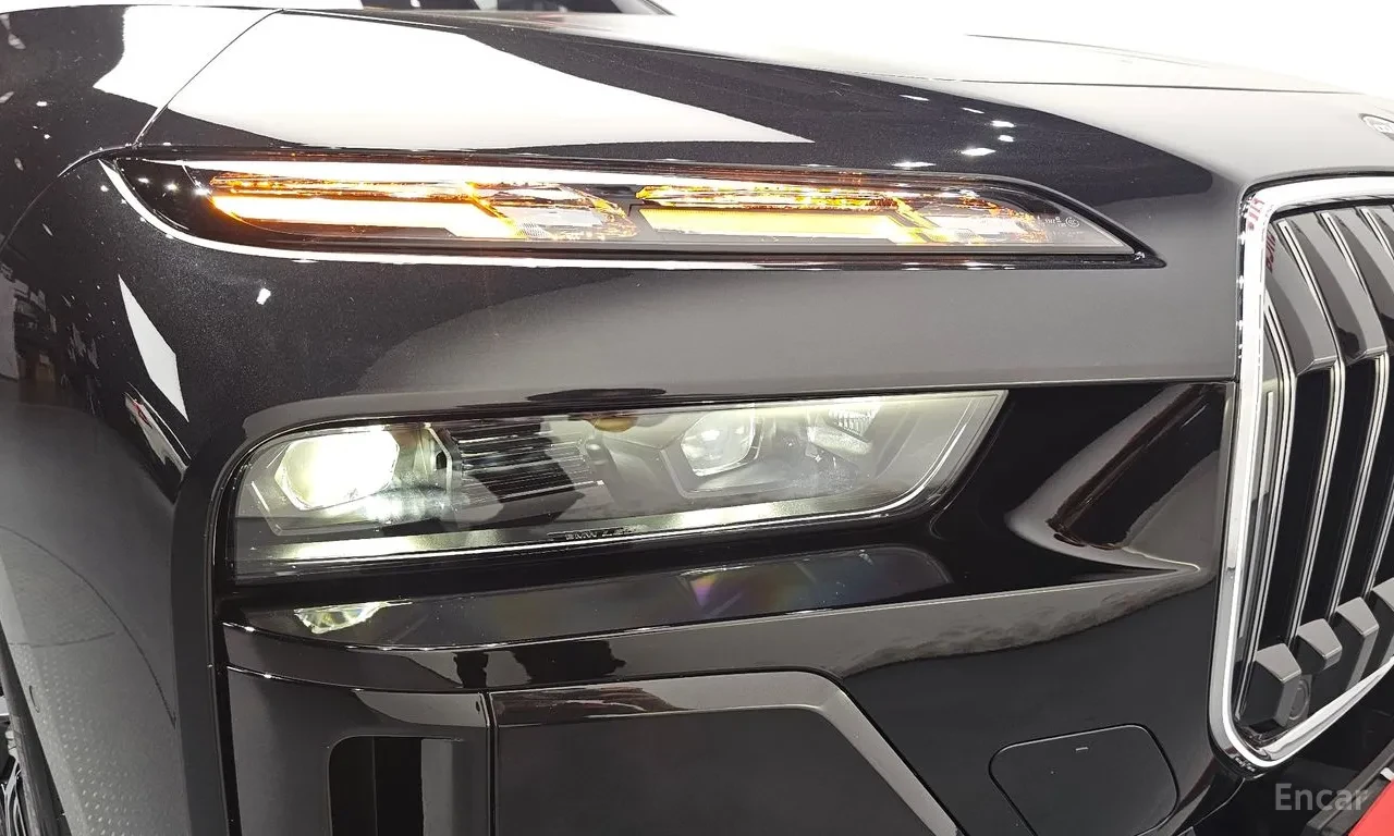BMW 740 Drive M Sport| MATRIX LED| LEATHER| DIGITALCOCKPIT | Mobile.bg � ����������� 13