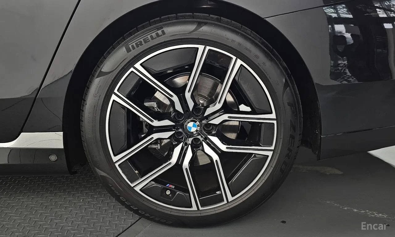 BMW 740 Drive M Sport| MATRIX LED| LEATHER| DIGITALCOCKPIT | Mobile.bg � ����������� 12