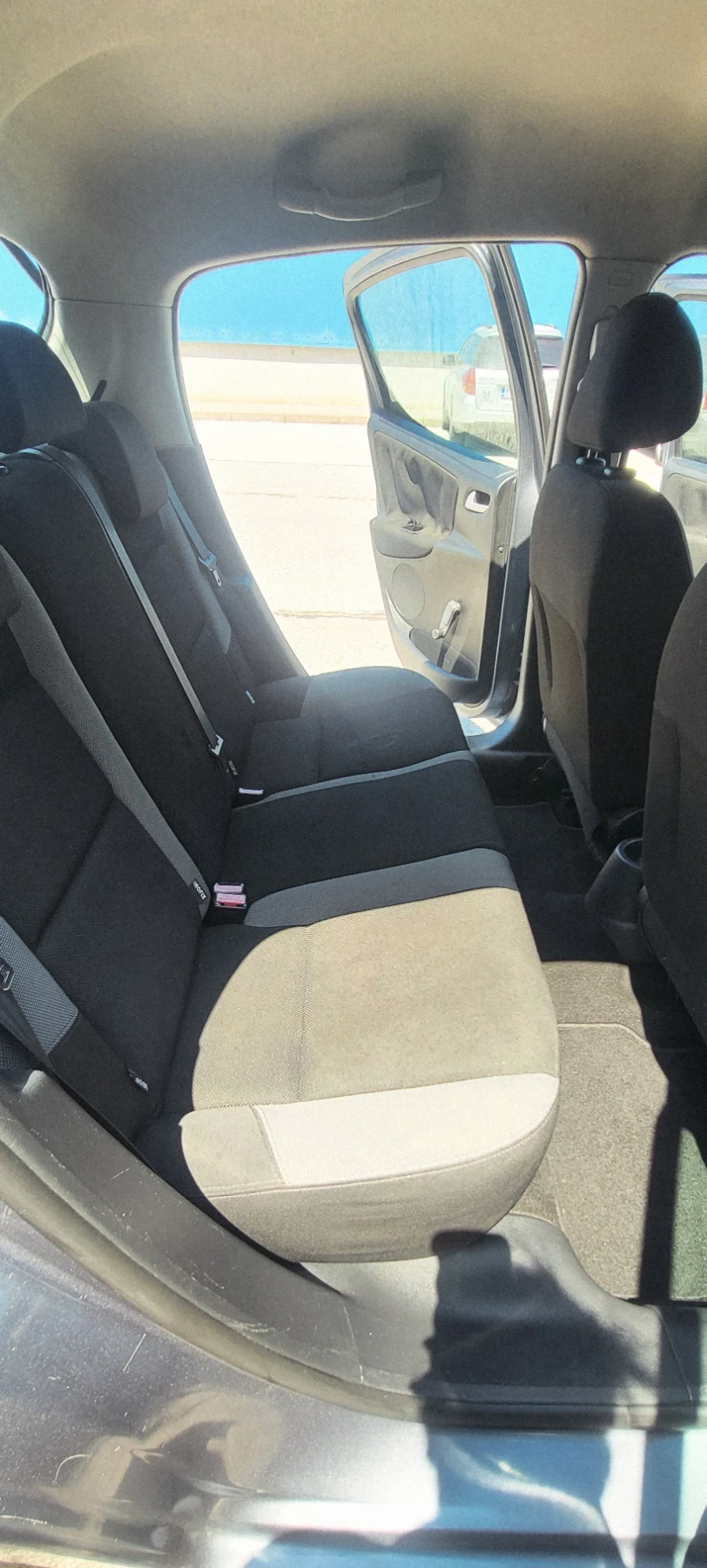 Peugeot 207 1.4  [74 к.с]* БЕНЗИН/ ГАЗ  * КЛИМАТИК, снимка 8 - Автомобили и джипове - 55249382