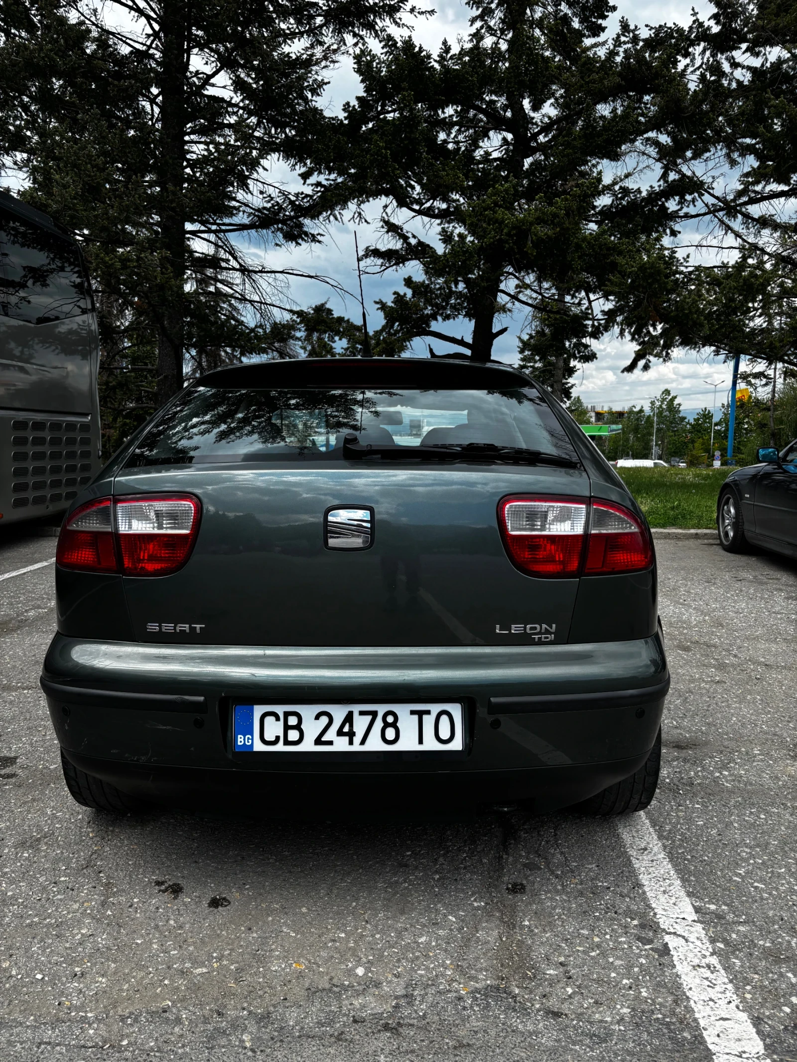 Seat Leon, снимка 4 - Автомобили и джипове - 55695795