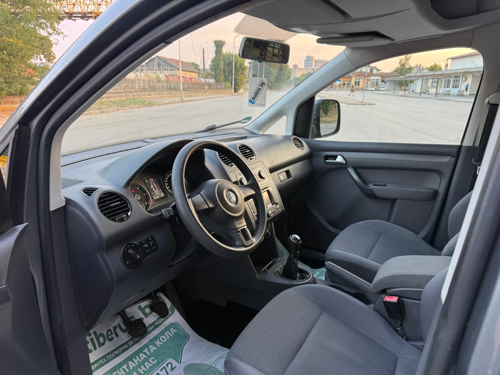 VW Caddy 1.6TDI MAXI 7����� | Mobile.bg � ����������� 12