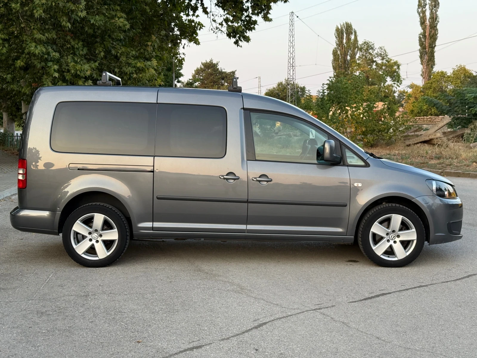 VW Caddy 1.6TDI MAXI 7����� | Mobile.bg � ����������� 3