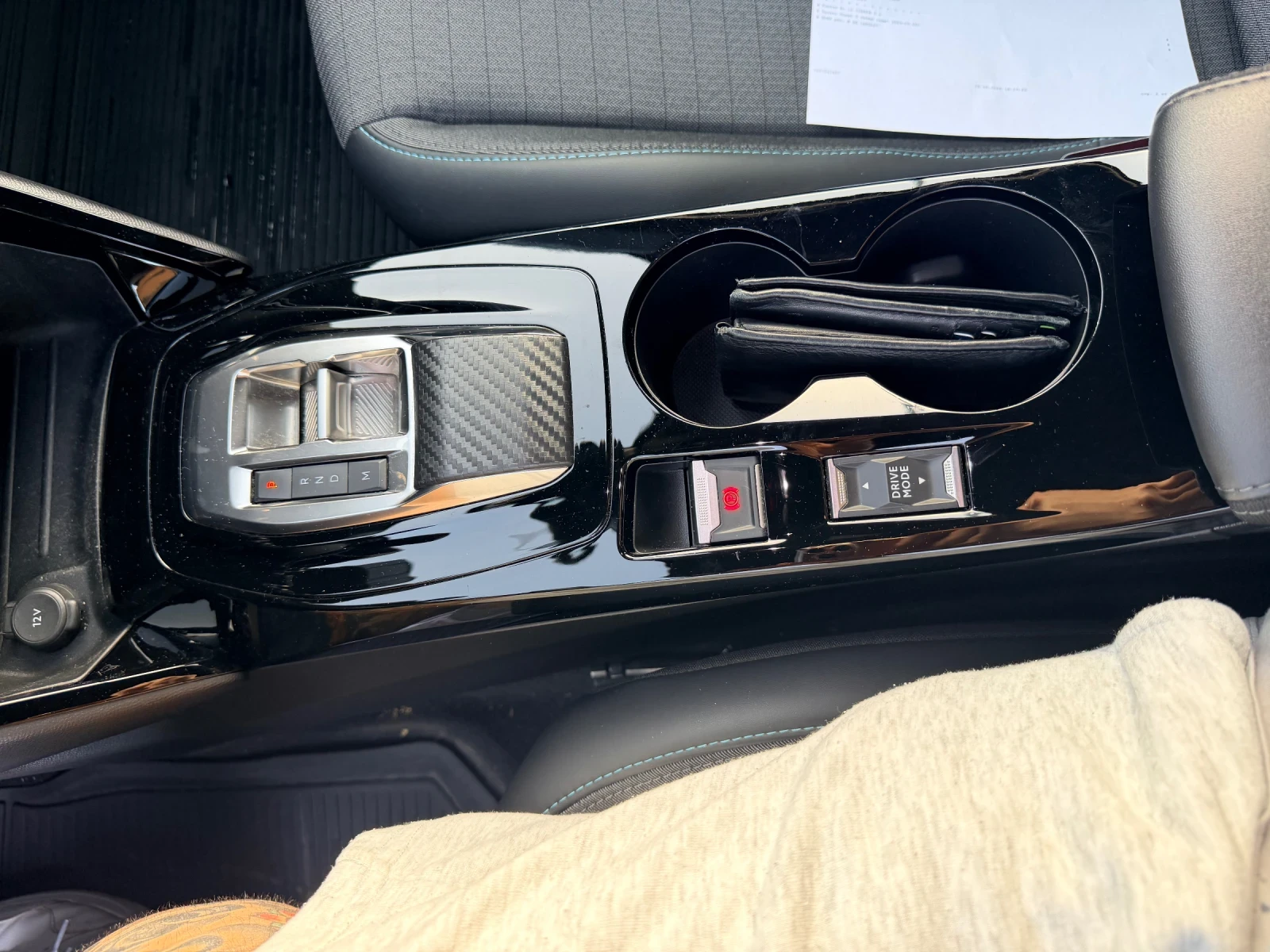 Peugeot 2008 1.5 HDI , снимка 13 - Автомобили и джипове - 55871817
