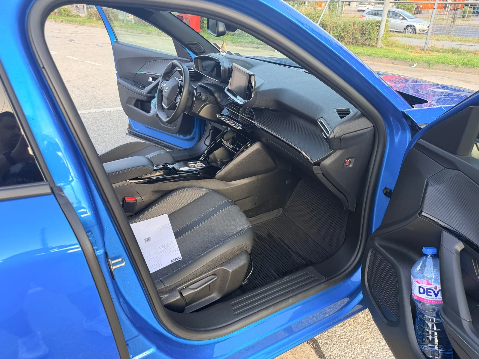 Peugeot 2008 1.5 HDI , снимка 8 - Автомобили и джипове - 55871817