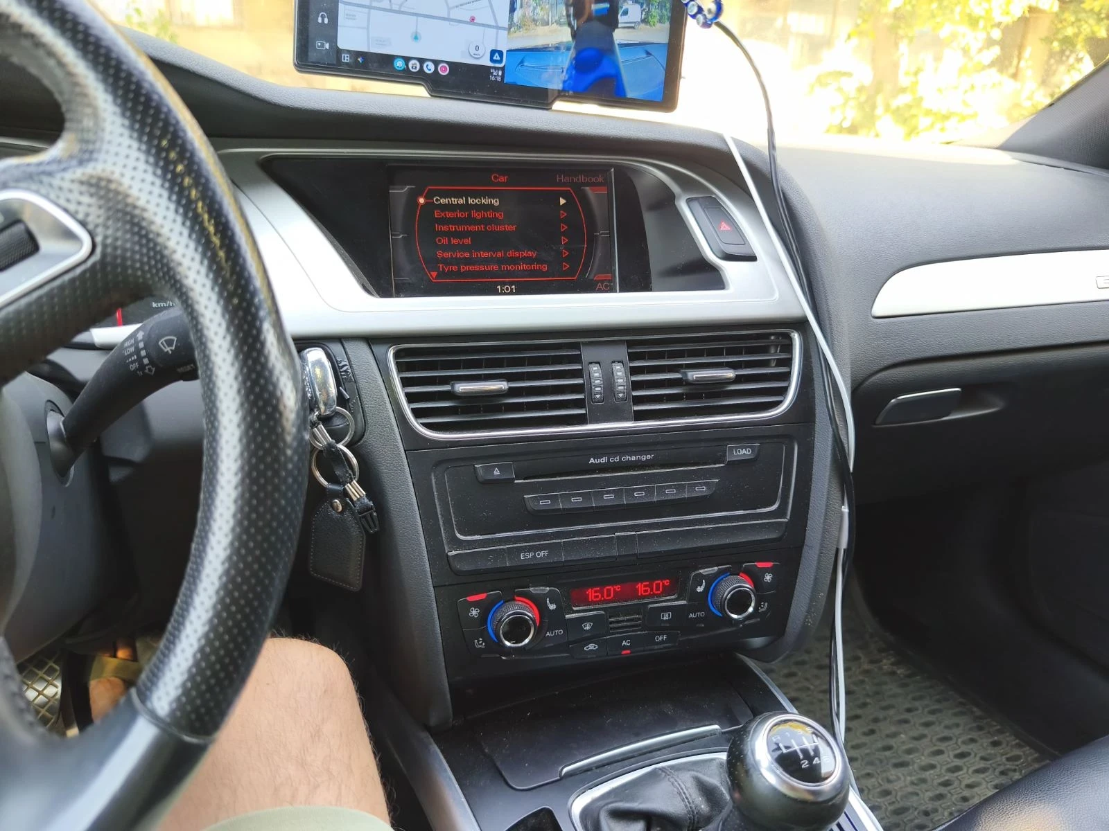 Audi A4 B8, снимка 10 - Автомобили и джипове - 55879228