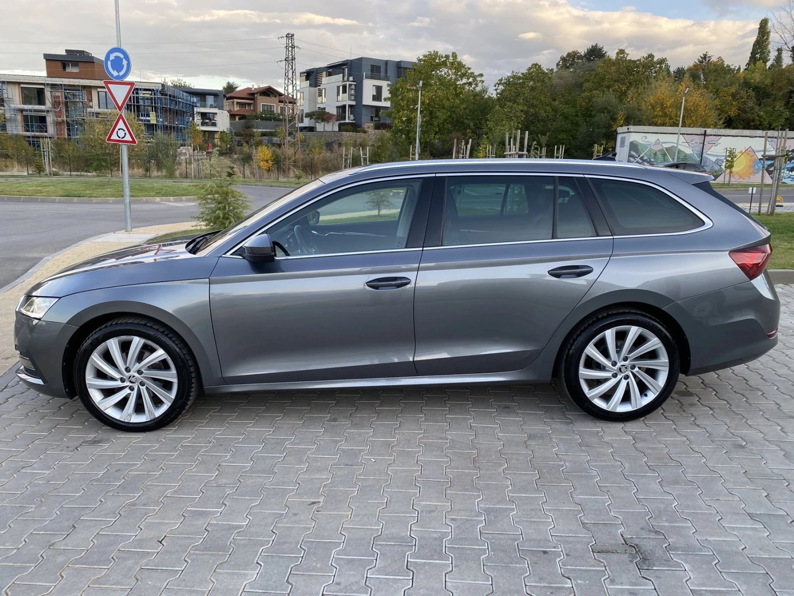 Skoda Octavia 2.0 TDI/ DSG/ Style+  | Mobile.bg � ����������� 8