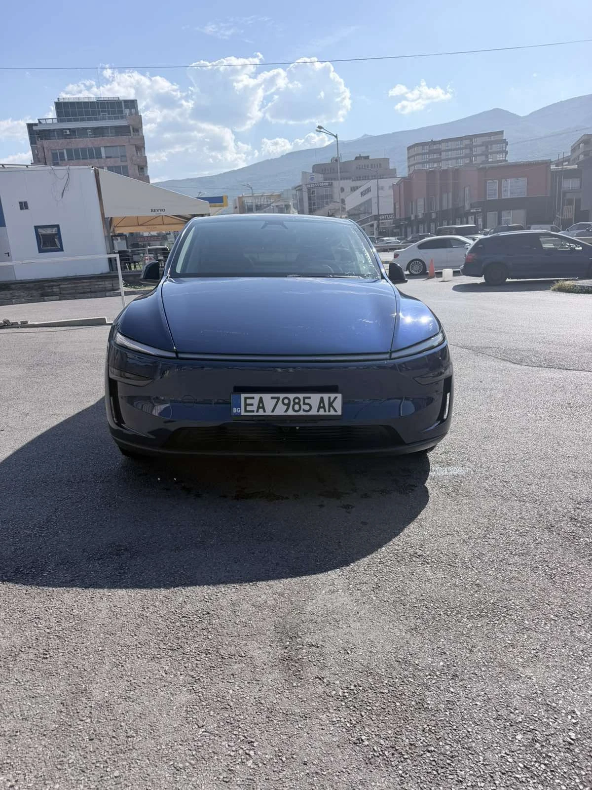 Tesla Y Juniper Long Range Premium RWD