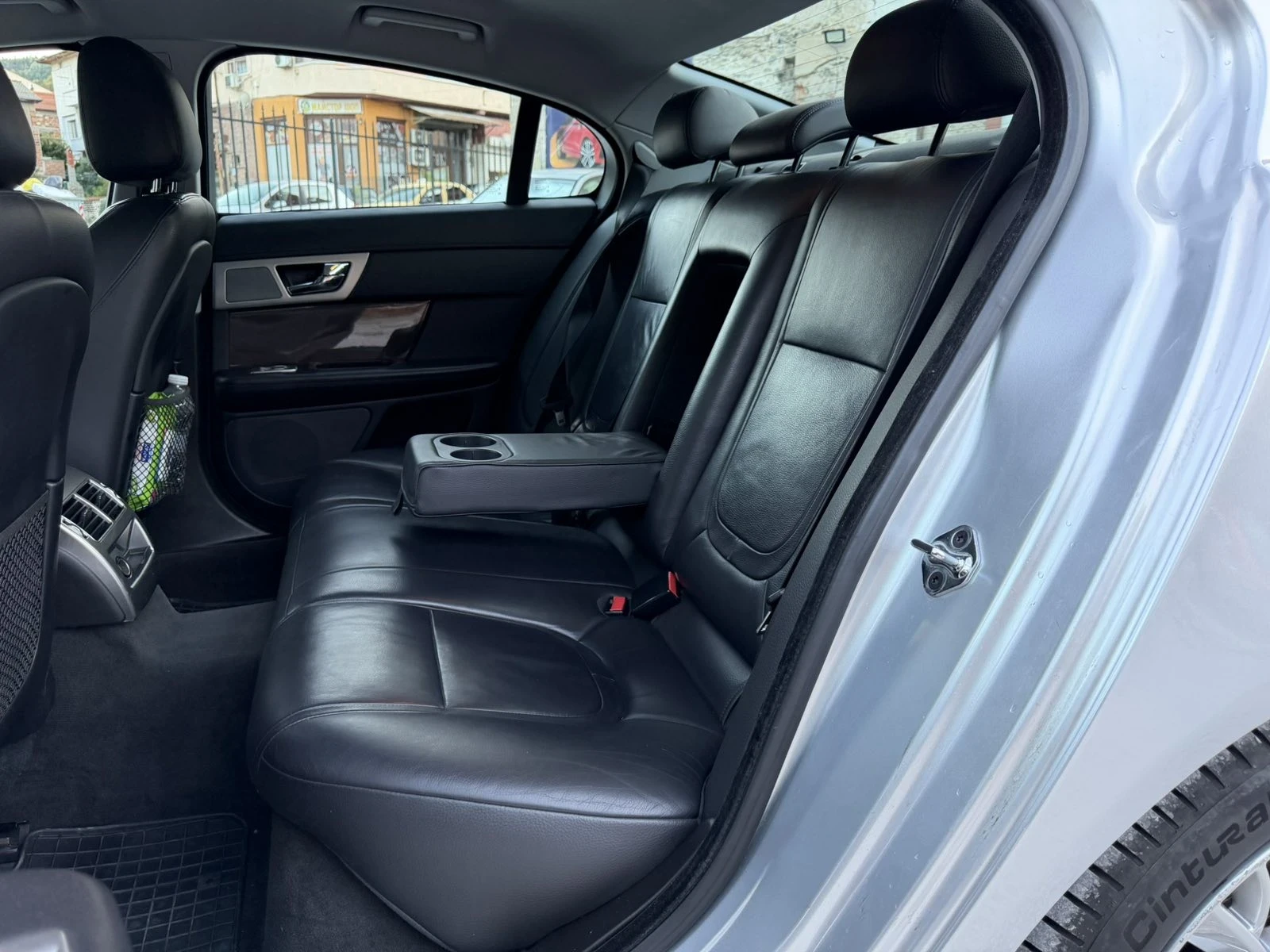Jaguar Xf, снимка 6 - Автомобили и джипове - 56075239