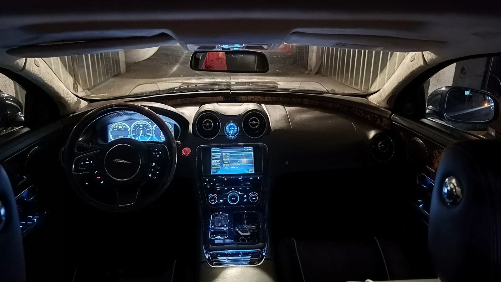 Jaguar Xj 5.0 Supercharged 510к.с., снимка 17 - Автомобили и джипове - 56152213